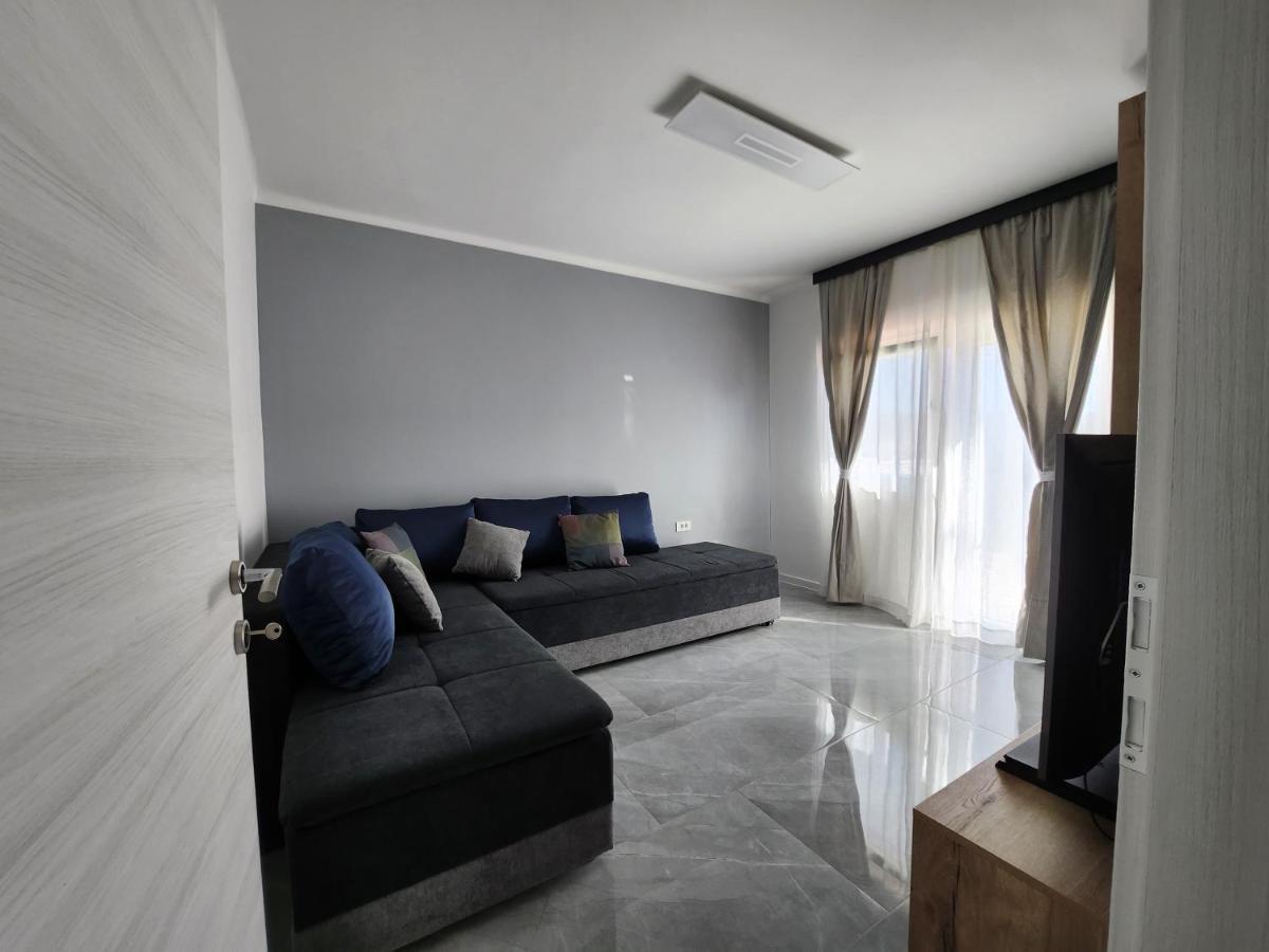 Airport Split Apartment Kastel Stafilic Ngoại thất bức ảnh