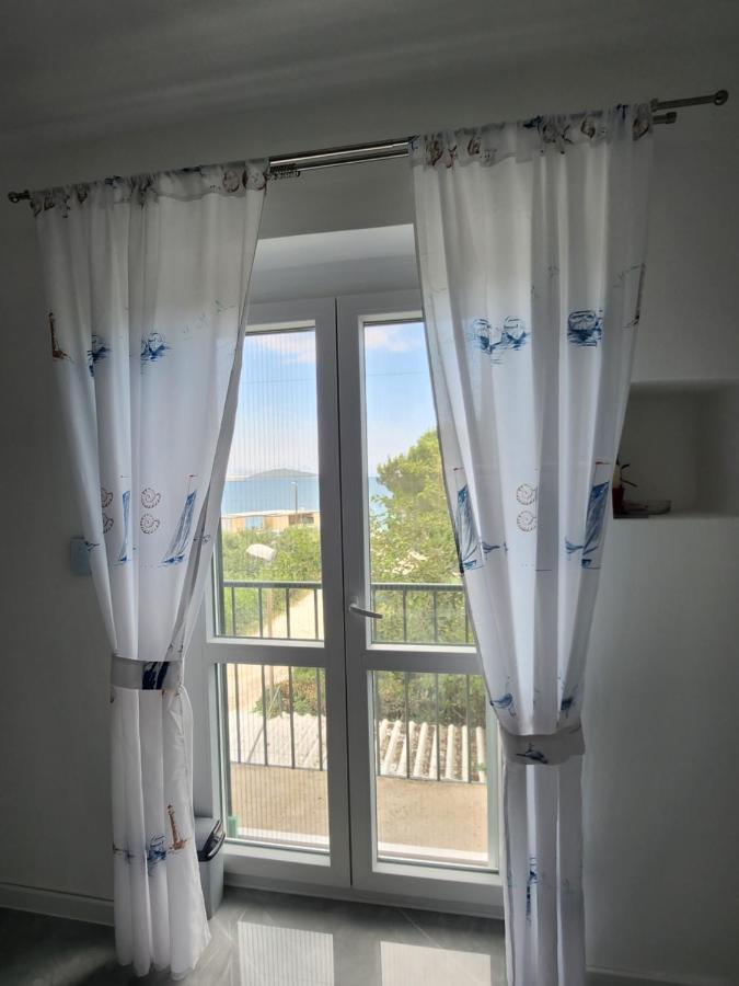 Airport Split Apartment Kastel Stafilic Ngoại thất bức ảnh