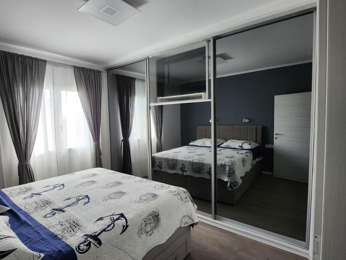 Airport Split Apartment Kastel Stafilic Ngoại thất bức ảnh